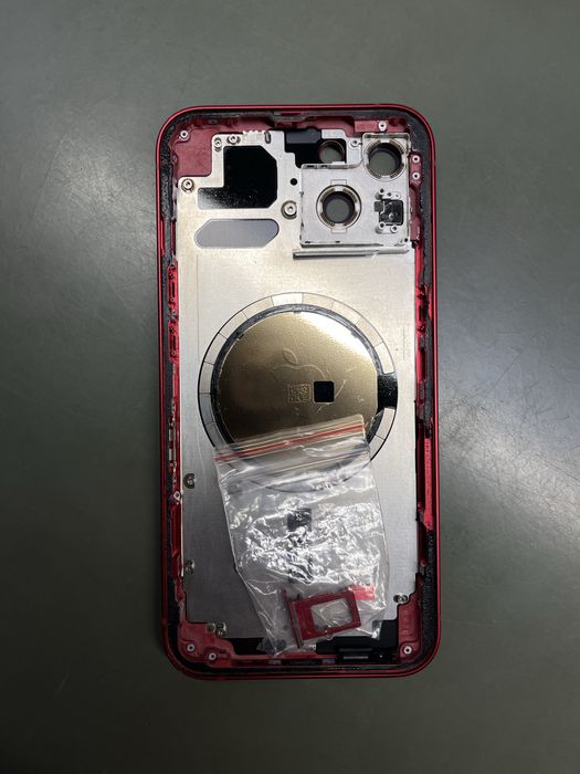 Carcasa originala iphone 13 Rosie