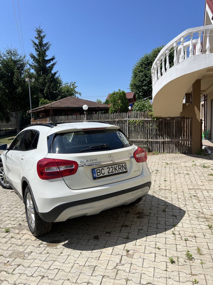 Mercedes-Benz GLA 4MATIC – 2014 – Prim proprietar – Cutie automată
