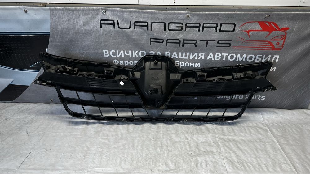 Renault Express 3 предна решетка