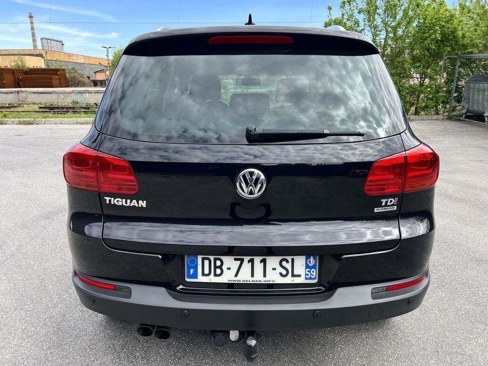 VW Tiguan 2.0 TDI 2014г. FULL / HIGHLINE / 4X4 / NAVI / KOJA / PANO