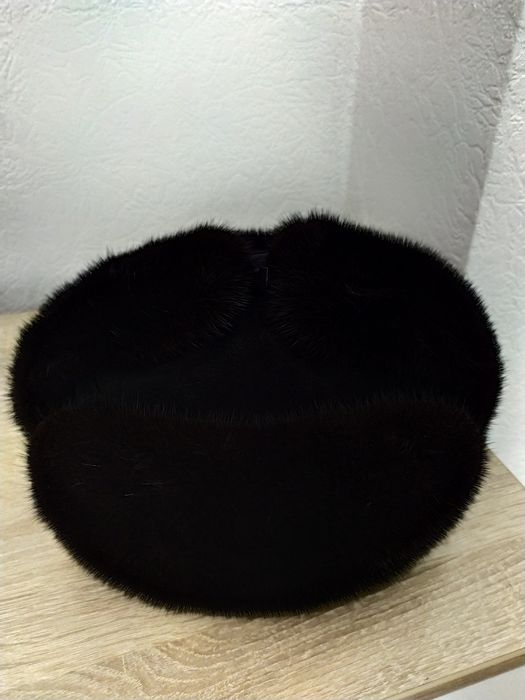 Продам норковую шапку