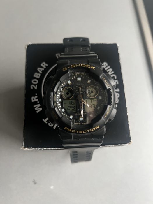 CASIO……..G-shock