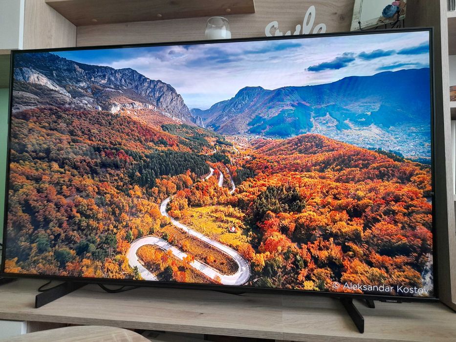 Телевизор Samsung UE50TU8072 50"