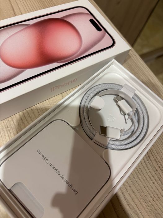 Iphone 15 impecabil