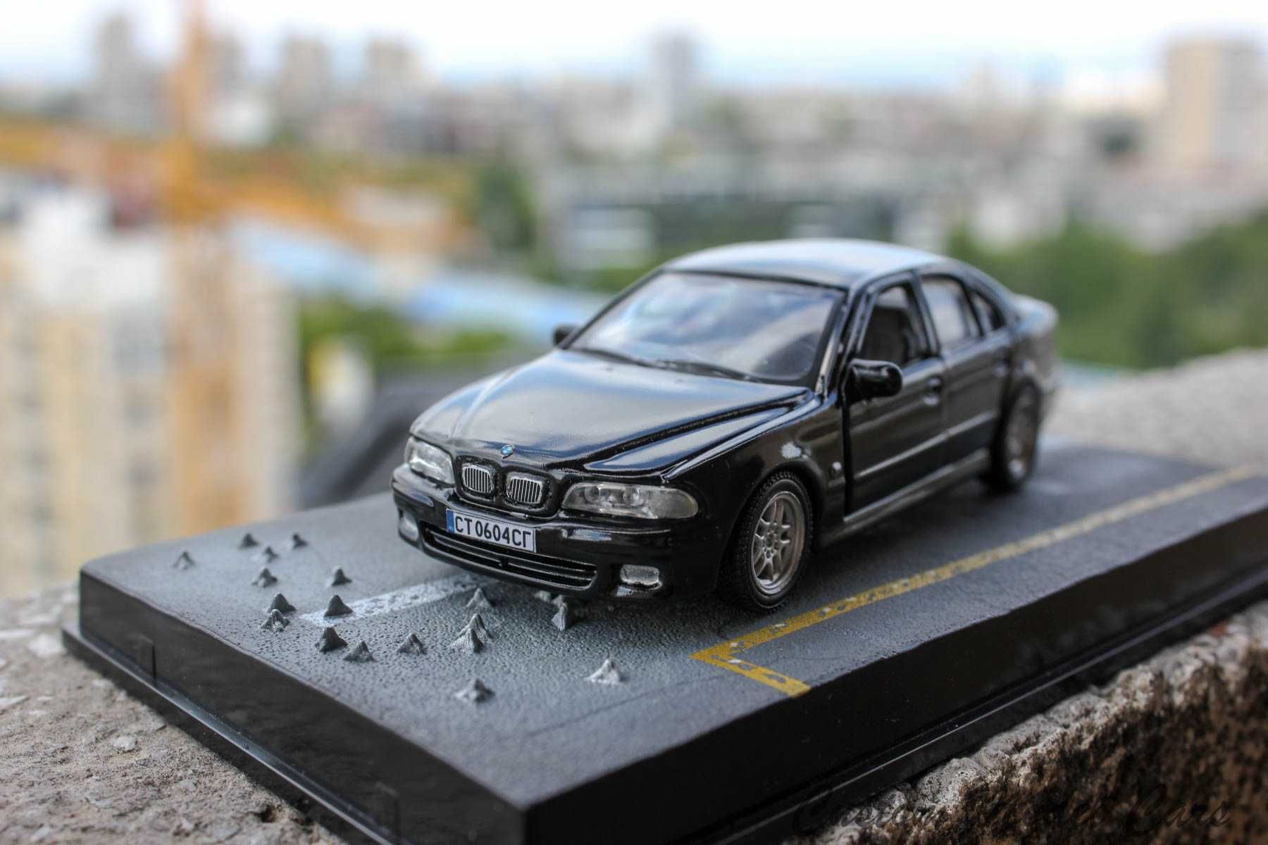 Умалени модели на BMW 5 E39 & E34 520, 530 комби 1/43 diecast макет