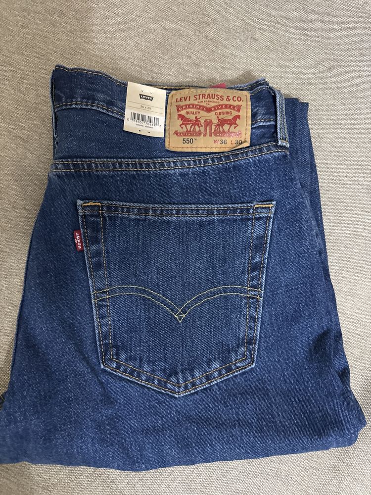 Levis 514  35/30 стретч мужские джинсы оригинал