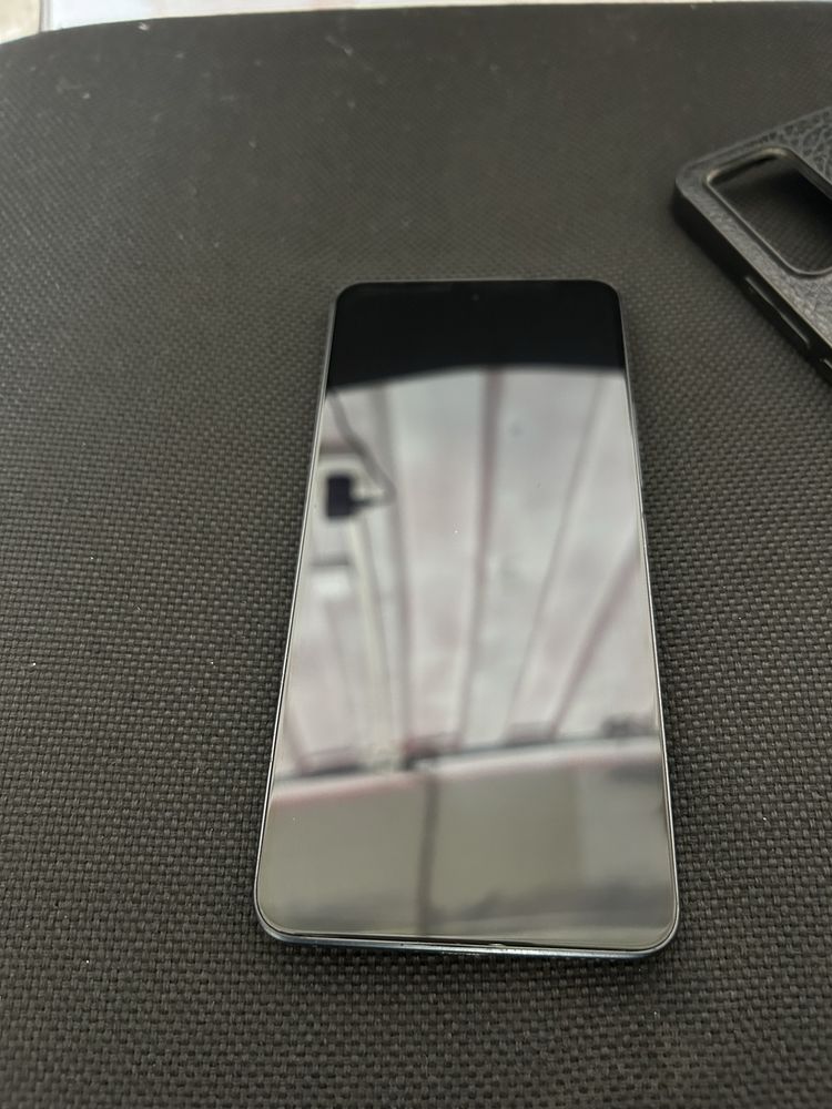 Продам Xiaomi 12 lite