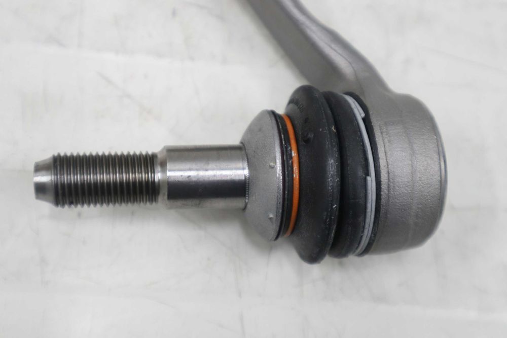 Десен външен кормилен накрайник БМВ Ф20 Ф30 Ф32 Ф36 X-drive