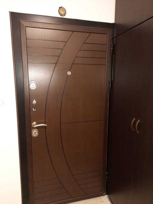 Продава се Тристаен апартамент в Бургас, Меден рудник - зона А - 90 кв.м за 1334 €/кв.м - Снимка #3