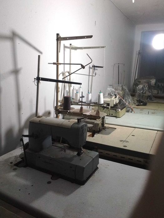 Masini de cusut, surfilat second hand, desfiintare croitorie