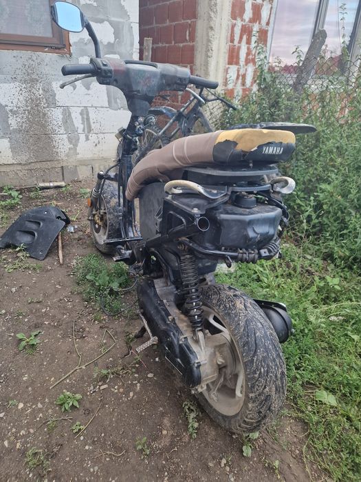Scuter yamaha  110cc 2t