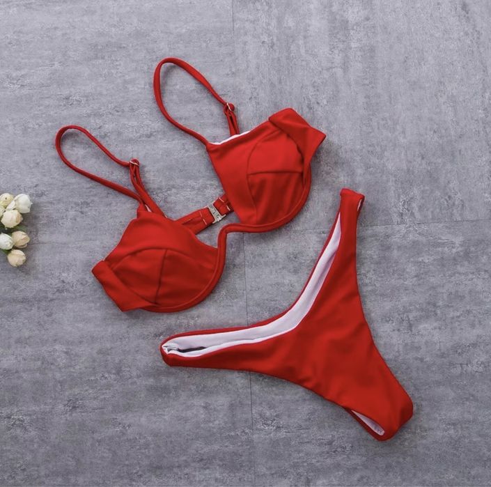 Costum de baie C58 (Daira-Shop.ro) rosu negru tanga push up sarma cupe