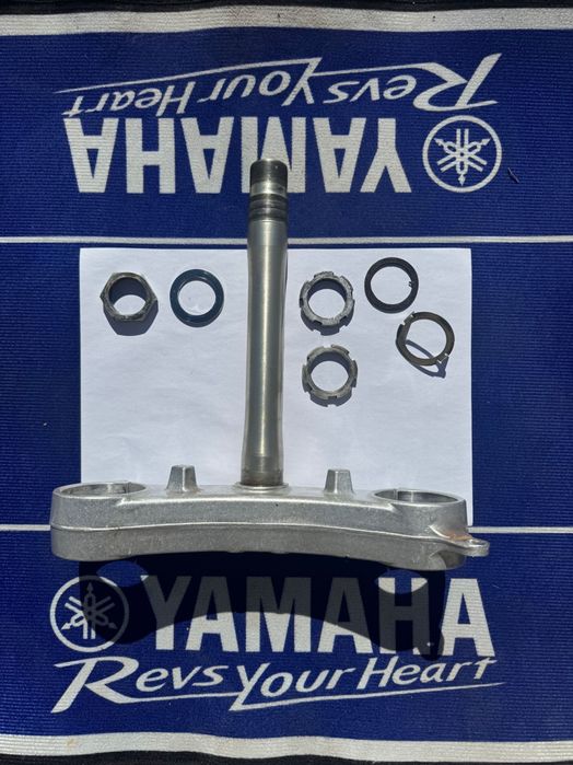 Трипътник Yamaha R1