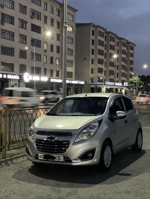 Chevrolet Spark AT 1.0 2011