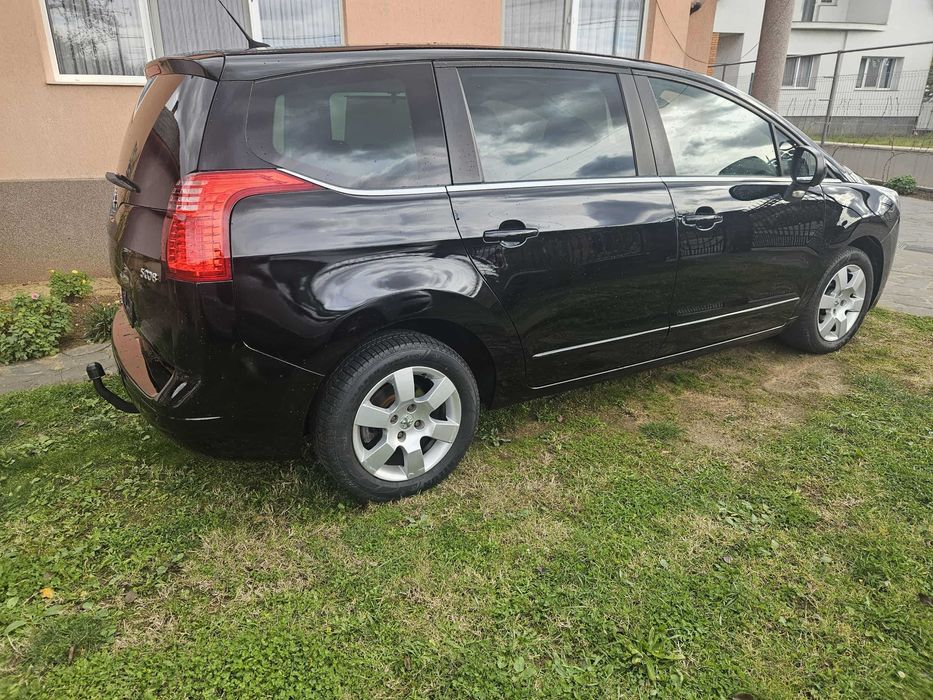 Peugeot 5008 1.6 HDI 2012