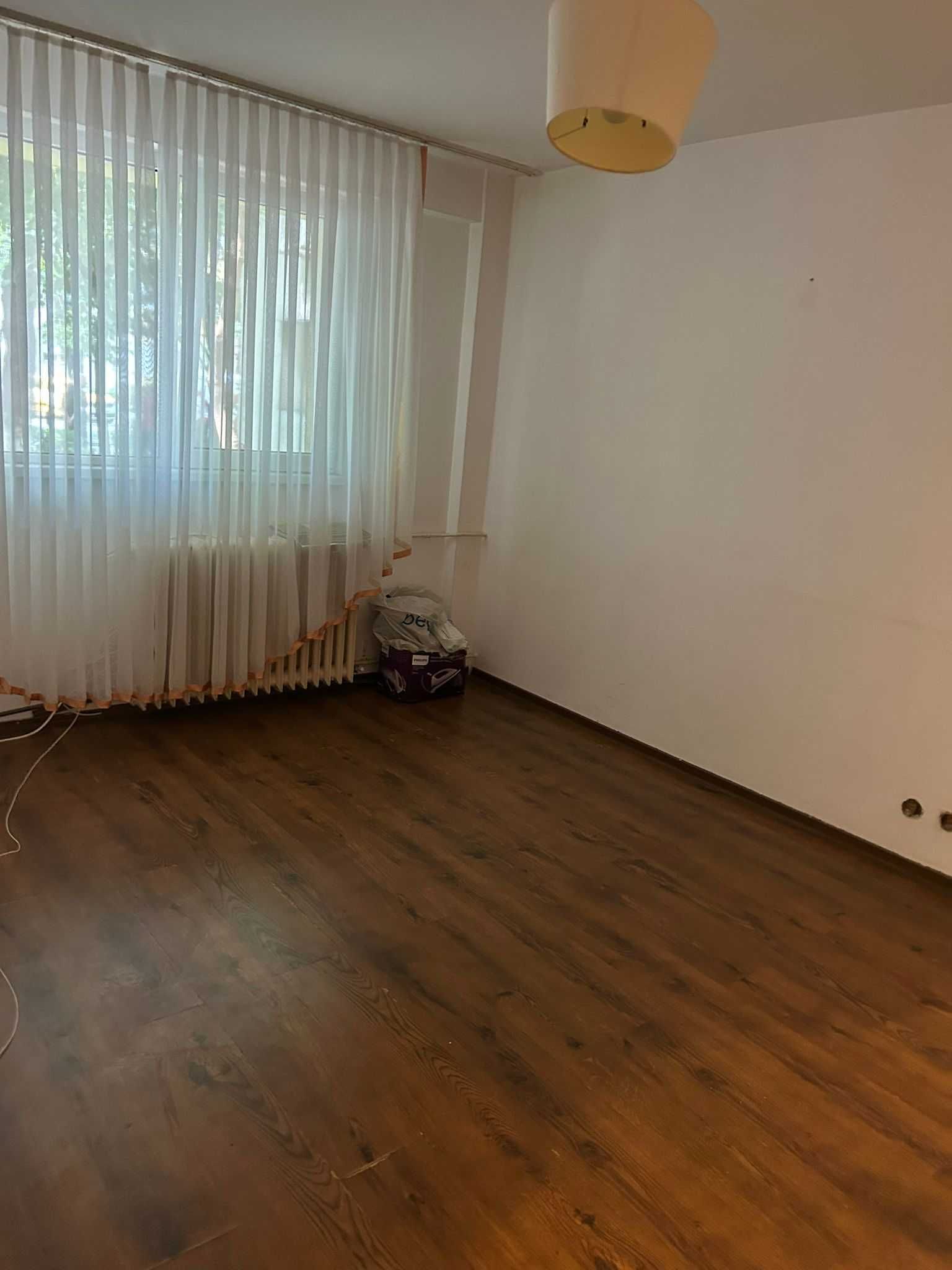 DIRECT PROPRIETAR Apartament 2 camere de vânzare – Lacul Tei