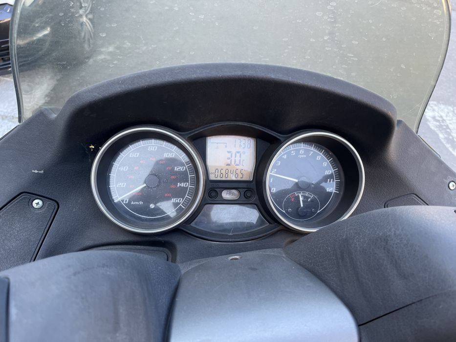 Piaggio Mp3 250i