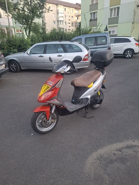 Vand Piaggio nrg 3