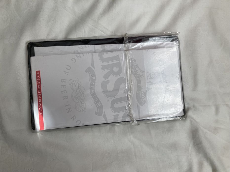 Meniu restaurant. Meniu pizzerie. Mapa meniu piele