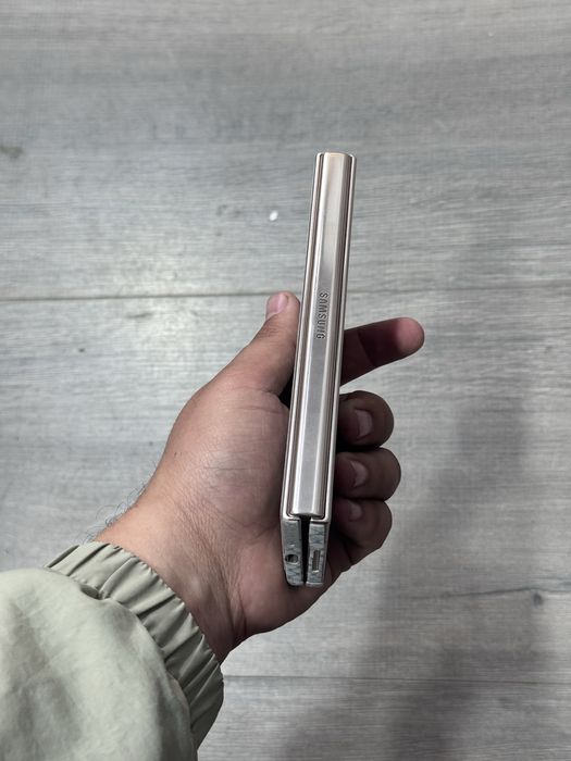 Samsung z Fold 4 ideal srocni sotiladi