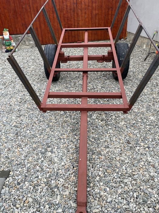 Vand remorca pentru tractor