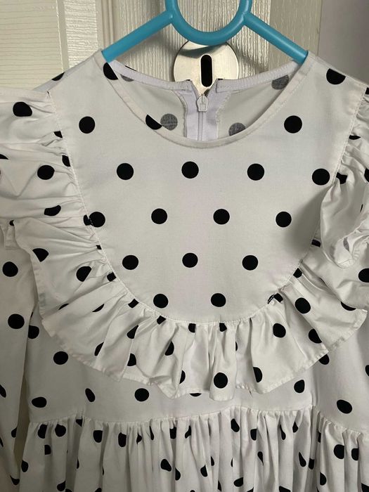 Рокля  на точки за рзлични поводи 110