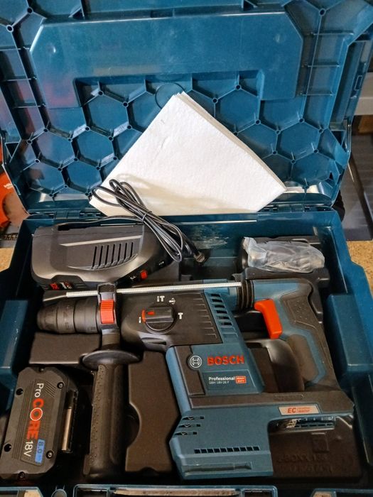 Bosch ciocan rotopercutor Hilti