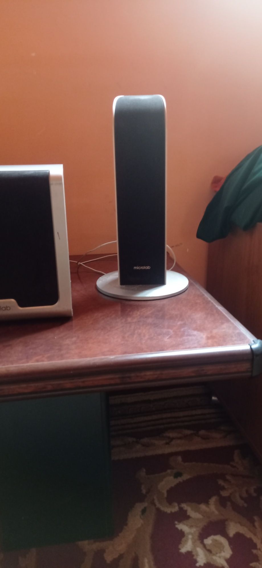 Microlab сотилади