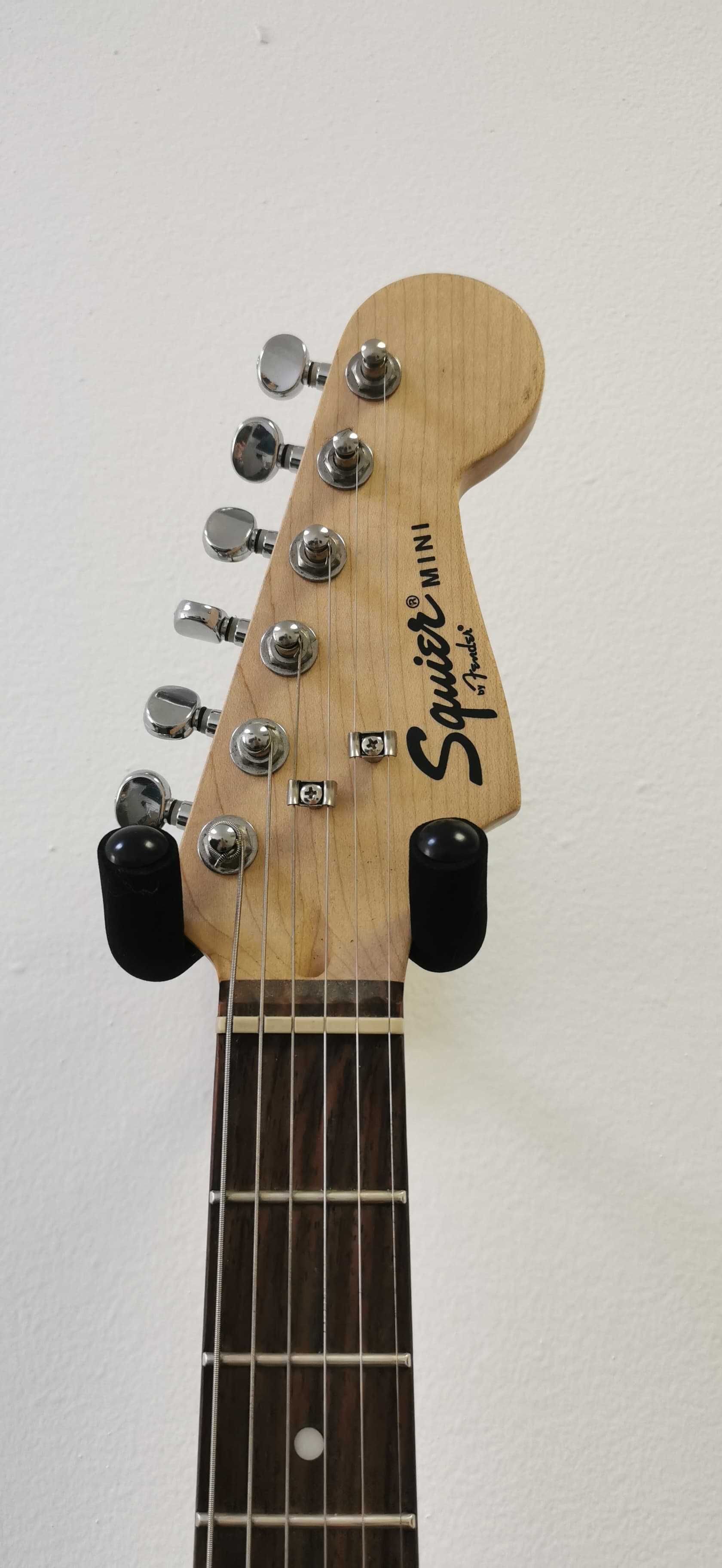 Электрогитара Squier Mini Stratocaster