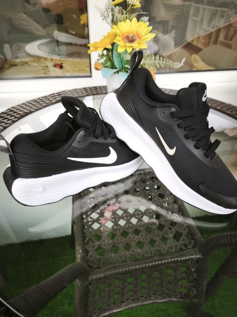 Оригинални Маратонки NIKE