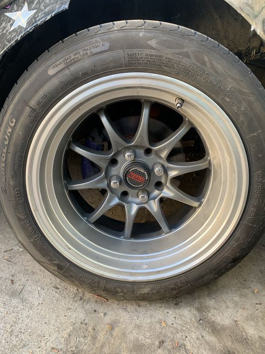 Продаю диски r15 volk rasing