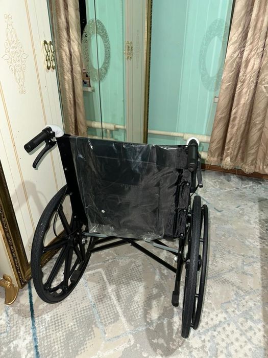 Инвалидная коляска