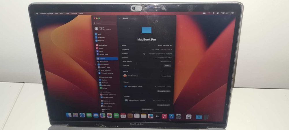 2019 MacBook Pro 15" i7 2.6GHz 32GB RAM 1Tb R560X Touchbar defect