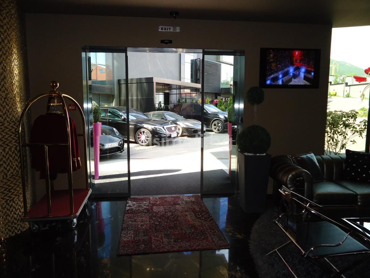 Продава се Четиристаен апартамент в София, Манастирски ливади - 241 кв.м за 2600 €/кв.м - Снимка #10