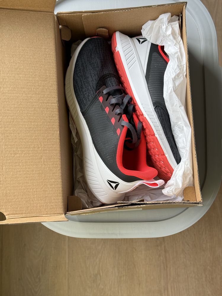 Дамски маратонки Reebok
