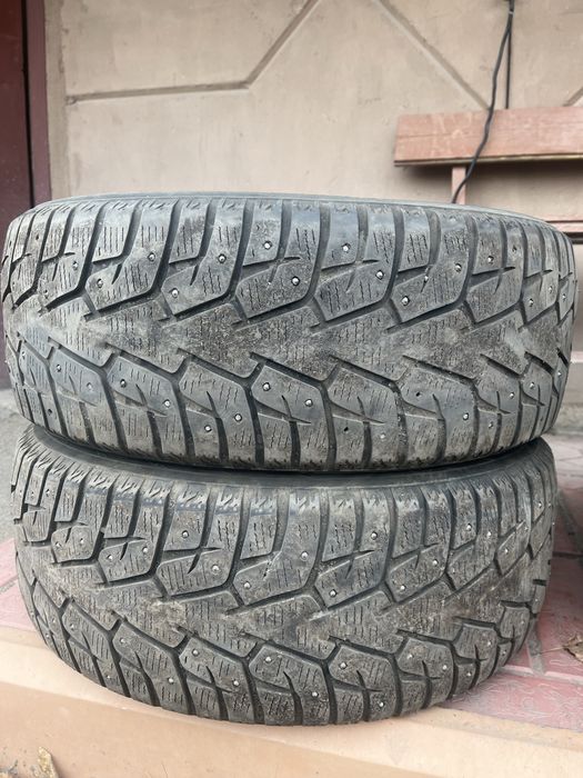 Продам зимние шины R16