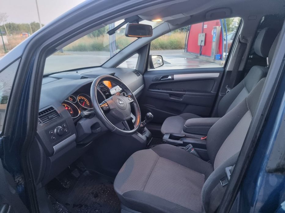 Opel Zafira B, 7 locuri, An fabricatie 2012/Euro 5