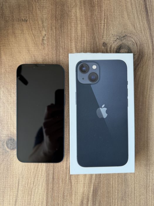 iPhone 13 128gb midnight blue