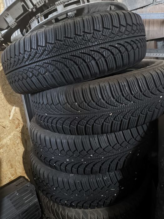 Cauciucuri iarna  185 65 r 15