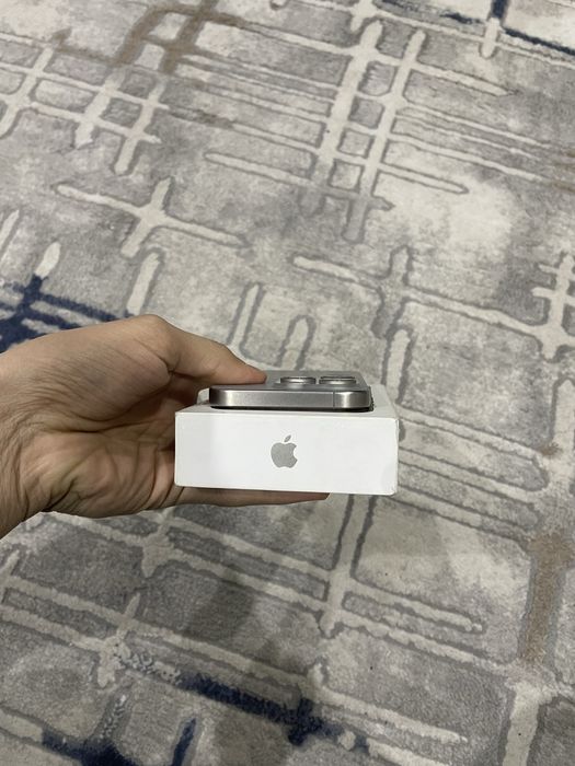 Iphone 15 pro 256 gb srochna sotiladi