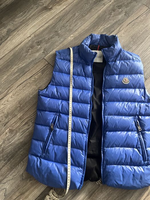 Мъжки елек Moncler