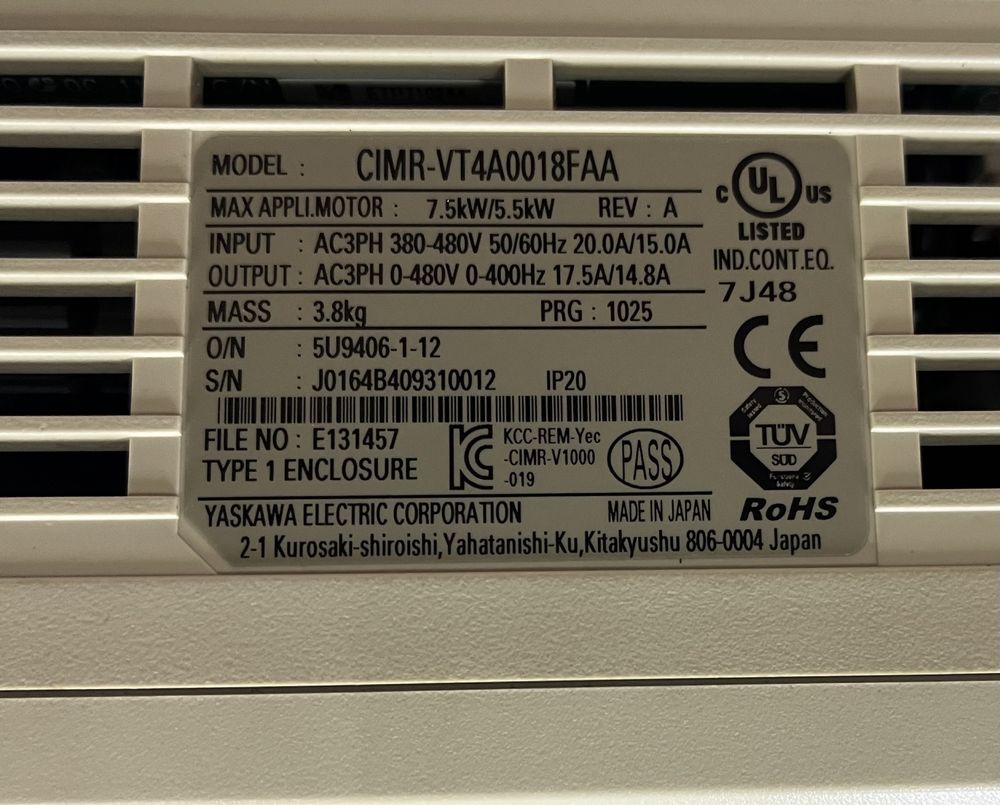 Частотный преобразователь yaskawa 380-480V 7.5 kW