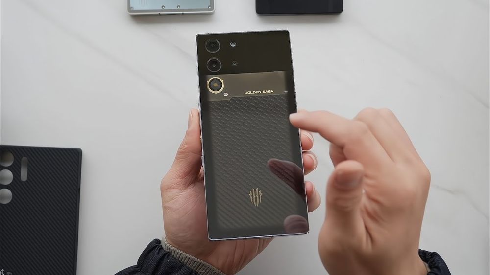 Red Magic 10 GOLDEN SAGA 1 terabayt