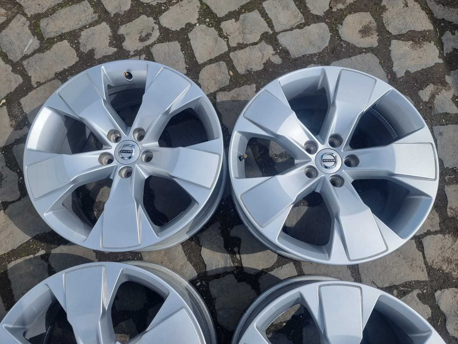 JanteR18 5x108 ORIGINALE VOLVO XC40,XC60,XC90,V50,V40,S60,S40,V60;FORD