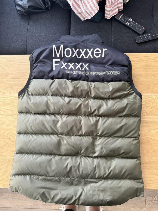 Елек/грейка Moncler размер 3 /М размер