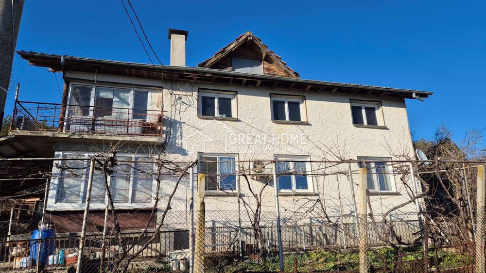 Къща в област Търговище,  с.Ралица