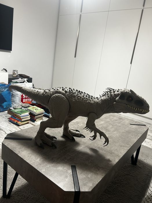 Dinozaur indominus Rex