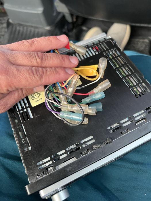 Magnitafon keldii Yaponiyadan