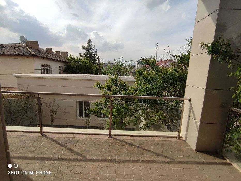 Сдам Евродом 5-соток на Куйлюк-5, метро Киёт