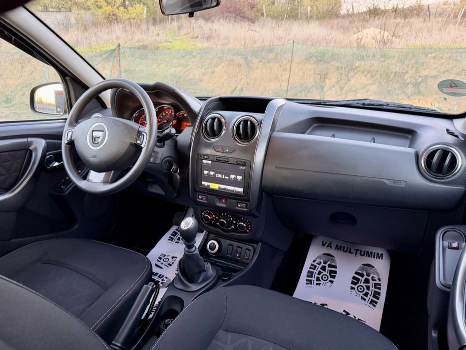 Dacia Duster / 1.5 dci / 4x4 / 2015